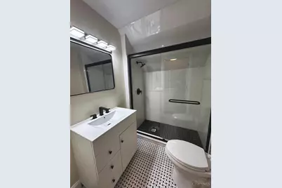 1832 Weyer Avenue, Cincinnati, OH 45212 - Photo 18
