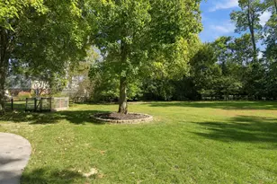 5705 Charteroak Dr, Sycamore Township, OH 45236 - Photo 48
