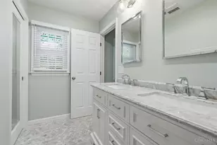 5705 Charteroak Dr, Sycamore Township, OH 45236 - Photo 22