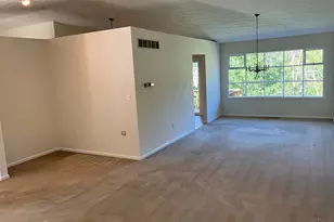 8190 Sheed Rd, Colerain Township, OH 45247 - Photo 10