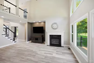 7260 Stone Ridge Drive, Springboro, OH 45066 - Photo 4