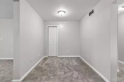 2477 Westwood Northern Boulevard, Cincinnati, OH 45211 - Photo 8