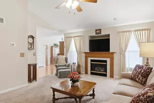 3251 Sycamore Woods Ln, Hamilton, OH 45011 - Photo 12