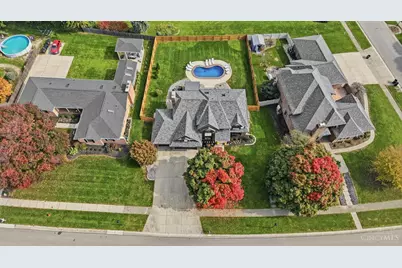 505 Cambridge Drive, Middletown, OH 45042 - Photo 2