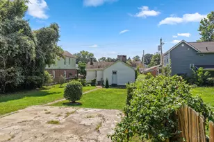 6212 Desmond St, Cincinnati, OH 45227 - Photo 2