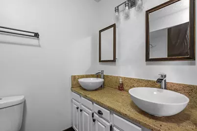 8621 Sea Pines Lane, Centerville, OH 45458 - Photo 12