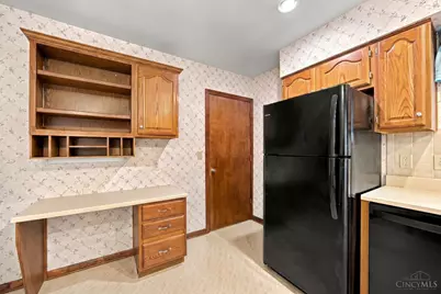 5137 Grossepointe Lane, Cincinnati, OH 45238 - Photo 14
