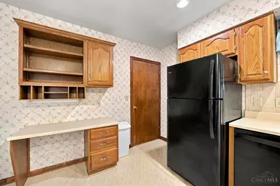 5137 Grossepointe Lane, Cincinnati, OH 45238 - Photo 10