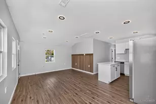 8812 Pine Rd, Sycamore Township, OH 45242 - Photo 10
