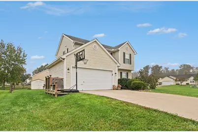5210 Woodtop Drive, Goshen, OH 45140 - Photo 2