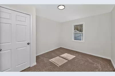 1611 Goodman Avenue, Cincinnati, OH 45239 - Photo 14
