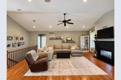 3889 Hickory Hollow Drive, Ross Township, OH 45013 - Photo 4