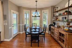3889 Hickory Hollow Dr, Ross Township, OH 45013 - Photo 8