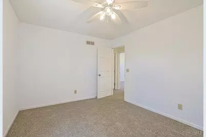 4089 Oakleaf Court, Sharonville, OH 45241 - Photo 36
