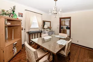 6815 Hampton Dr, Cincinnati, OH 45236 - Photo 8