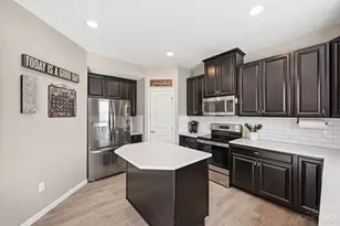 2669 Affirmed Dr, Hamilton Township, OH 45152 - Photo 8