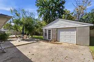 11049 Corine Ave, Blue Ash, OH 45242 - Photo 34