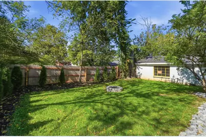 11049 Corine Avenue, Blue Ash, OH 45242 - Photo 38