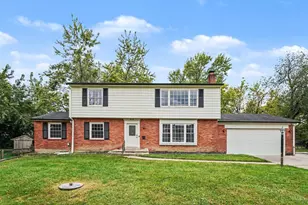 3113 Sunnyhollow Ln, Green Township, OH 45239 - Photo 1