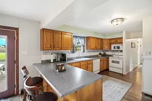 7939 Conservancy Rd, Germantown, OH 45327 - Photo 6