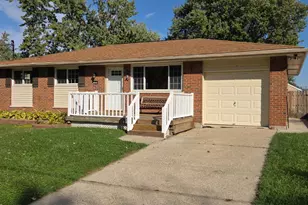 10890 Aldbough Ct, Colerain Township, OH 45251 - Photo 2
