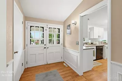 1221 James Road, Hamilton, OH 45013 - Photo 4