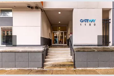 1150 Vine Street #27, Cincinnati, OH 45202 - Photo 2