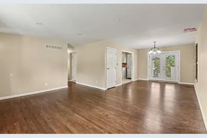4371 Airycrest Lane, Green Township, OH 45211 - Photo 6
