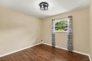 4371 Airycrest Ln, Green Township, OH 45211 - Photo 16