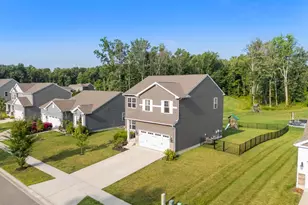 1184 Mcmills Dr, Miami Township, OH 45150 - Photo 1