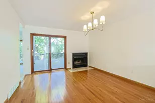 9957 Timbers Dr, Blue Ash, OH 45242 - Photo 12