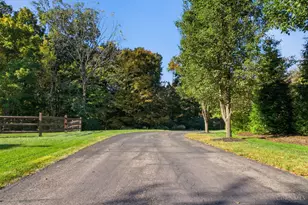 462 Windfern Forest Ln, Union Township, OH 45244 - Photo 6