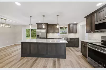 11877 Algiers Drive, Sharonville, OH 45246 - Photo 4