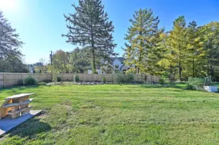 7549 Shawnee Run Rd, Madeira, OH 45243 - Photo 32