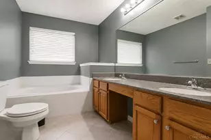 332 Stone Ridge Ln, Monroe, OH 45050 - Photo 18