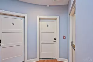 1326 Vine St, Cincinnati, OH 45202 - Photo 2