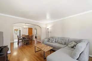 4942 Oaklawn Dr, Cincinnati, OH 45227 - Photo 10
