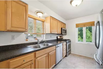 4942 Oaklawn Drive, Cincinnati, OH 45227 - Photo 16
