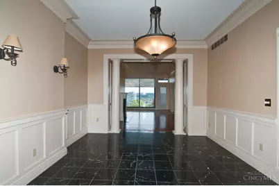 919 Riverview Place, Cincinnati, OH 45202 - Photo 12