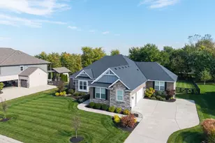 6538 Walnut Pt Wy, Liberty Township, OH 45011 - Photo 2