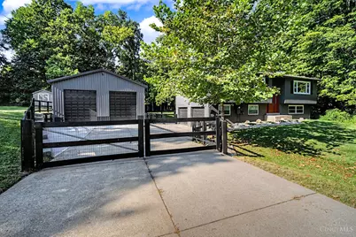 9169 Wintergreen Drive, West Chester, OH 45069 - Photo 2