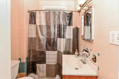 2748 Madison Road, Cincinnati, OH 45209 - Photo 18