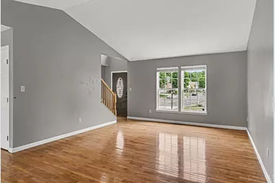 6423 Riverbend Drive, Clayton, OH 45415 - Photo 8
