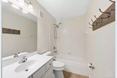 6398 Mueller Lakes, Loveland, OH 45140 - Photo 38