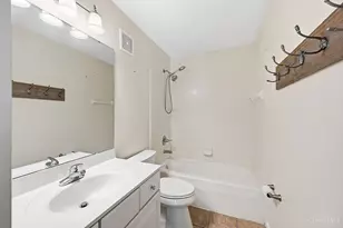 6398 Mueller Lakes Ln, Miami Township, OH 45140 - Photo 38