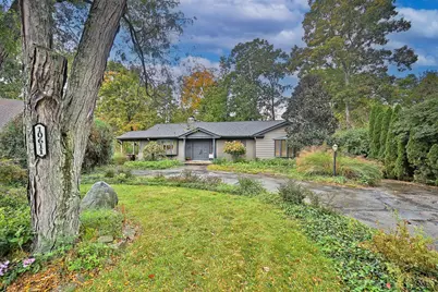 10611 Grimsby Lane, Evendale, OH 45241 - Photo 2