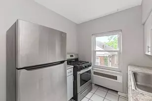 4244 Loubell Ln, Cincinnati, OH 45205 - Photo 10