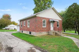 316 Eastern Ave, Lynchburg, OH 45142 - Photo 2