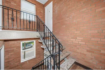 1275 Sunset Avenue, Cincinnati, OH 45205 - Photo 6