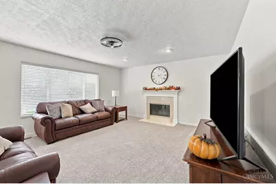 6868 Hummingbird Drive, Deerfield Township, OH 45040 - Photo 10